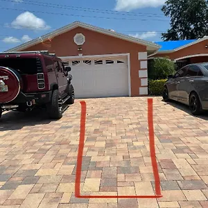 Twelve Oaks Modern Independent Tampa