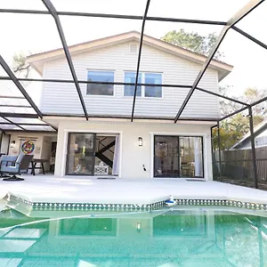 Luxury Pool- Ideal Paradise To Play & Work Tampa